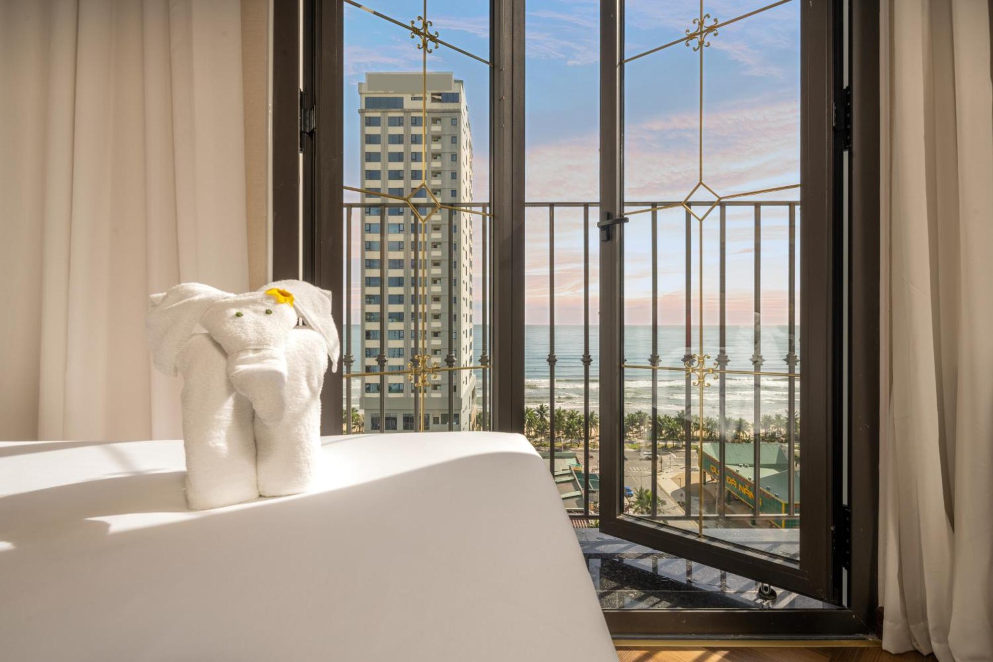 Golden Lotus Luxury Hotel Danang - Complimentary Daily Afternoon Tea Eksteriør bilde